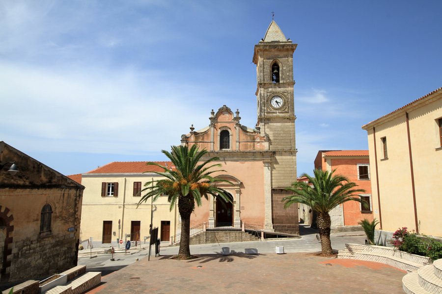 File:Chiesa Santa Maria, Usini SS, Sardinia, Italy - panoramio.jpg