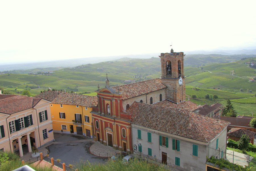 File:Alice Bel Colle - panoramio (1).jpg