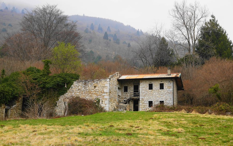 File:Anduins, Comune Vito d'Asio, Province di Pordenone, Italy.jpg