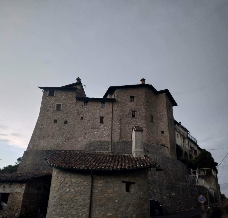 File:Poggio Vittiano - Veduta.jpg
