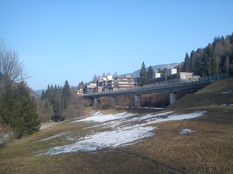 File:Marilleva 900.jpg