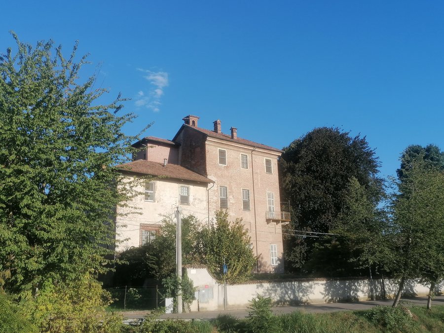 File:Casalgrasso 1.jpg