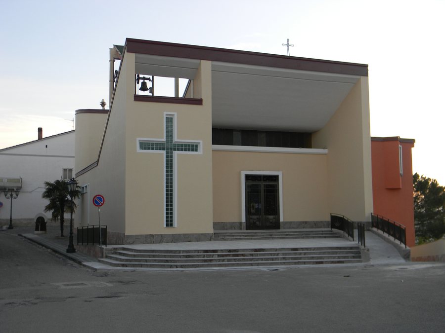 File:Chiesa di Santa Maria Maggiore - Sant'Arcangelo Trimonte, Italy.jpg