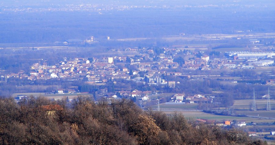 File:San gillio pan da cresta nordest del musinè.jpg