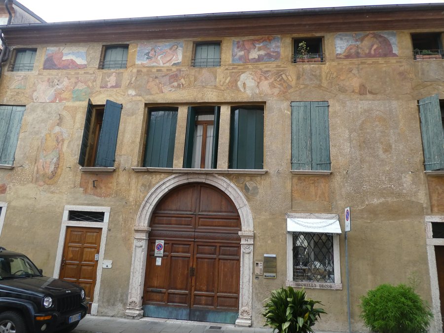 File:Bassano del Grappa - Casa Marcon.jpg