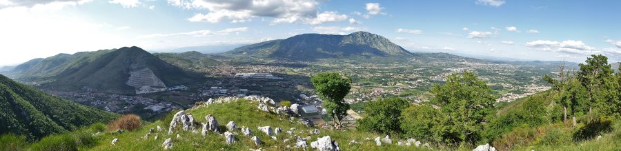 File:Valle Caudina da Paolisi.jpg