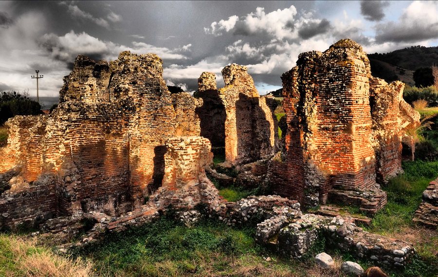 File:Complesso Termale Romano in Calabria Terme di Aque Annie Curinga 01.jpg