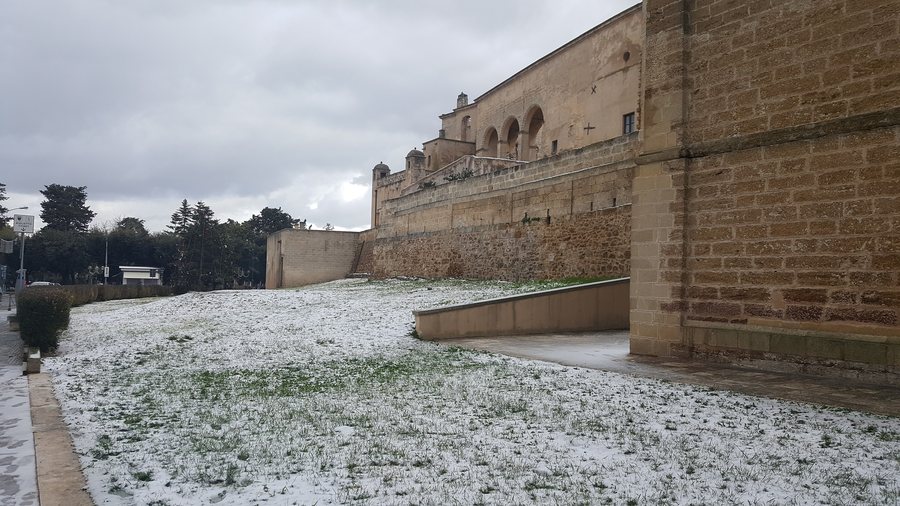 File:Mesagne Salento snow.jpg