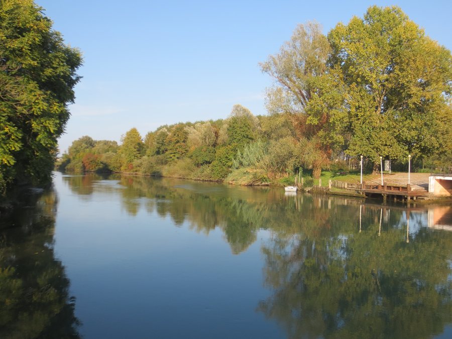 File:Precenicco, il fiume Stella - panoramio.jpg