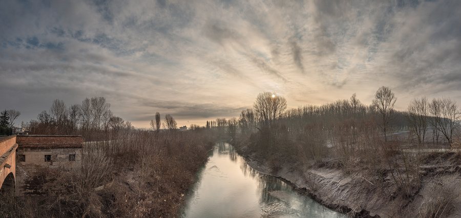 File:Panaro River - San Cesario Sul Panaro, Modena, Italy - January 13, 2020.jpg