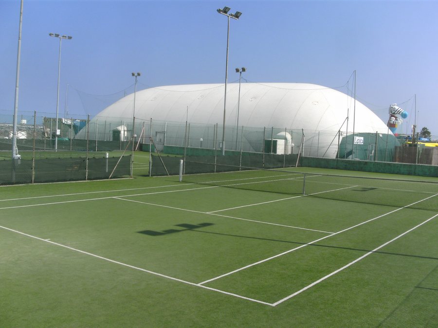 File:Lido degli Estensi Tennis Juni 2010-28.JPG