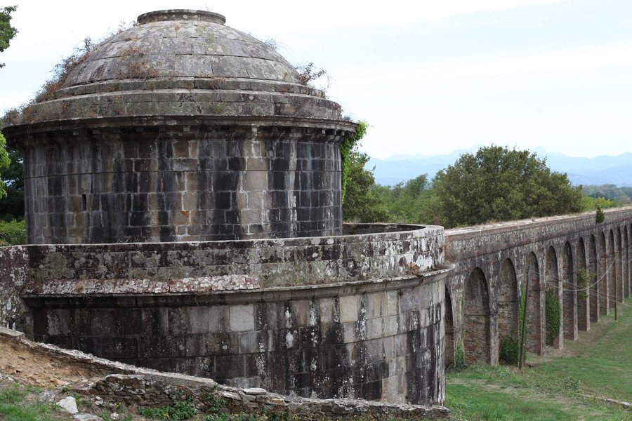 File:Tempietto di Guamo (Capannori) 01.jpg