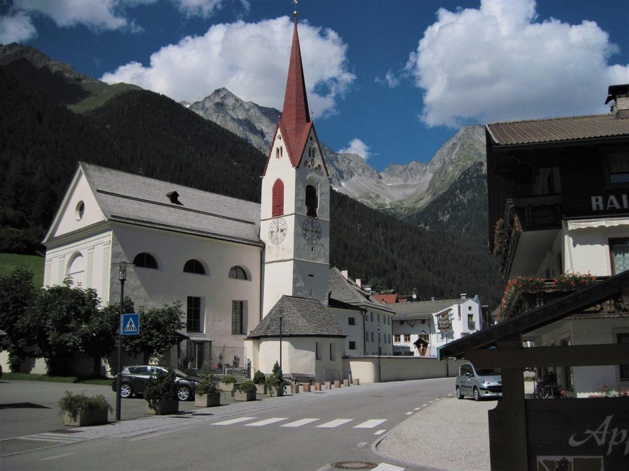 File:Anterselva. San Giorgio. Antholz-Mittertal 02.jpg