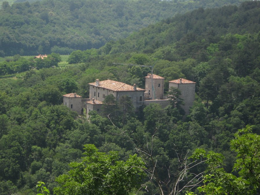 File:CASTELLO DI ALBANA - panoramio.jpg