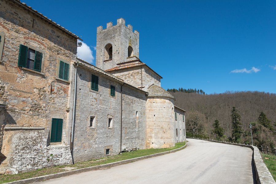 File:Badia a Coltibuono - Gaiole in Chianti, Siena, Italy - April 6, 2015 02.jpg