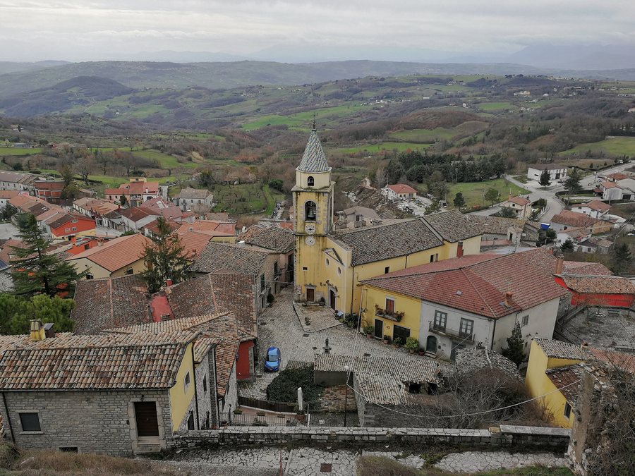 File:San Marco dei Cavoti - Panorama dal sagrato della Chiesa di San Marco.jpg