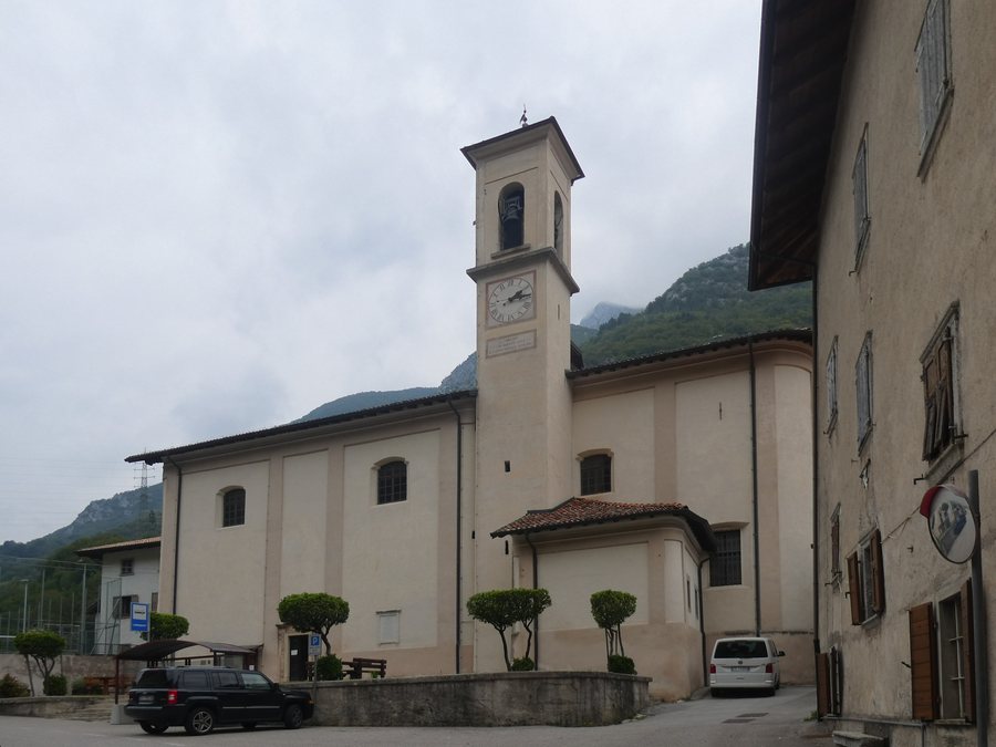File:2021 Gardasee 1320 Pre di Ledro Chiesa di San Giacomo Maggiore ji.jpg