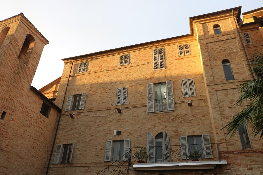 File:Palazzo Mordini - Castelfidardo 04.jpg