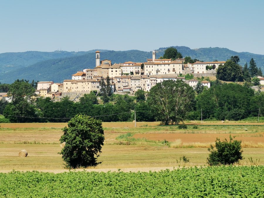 File:Monterchi veduta 01.jpg
