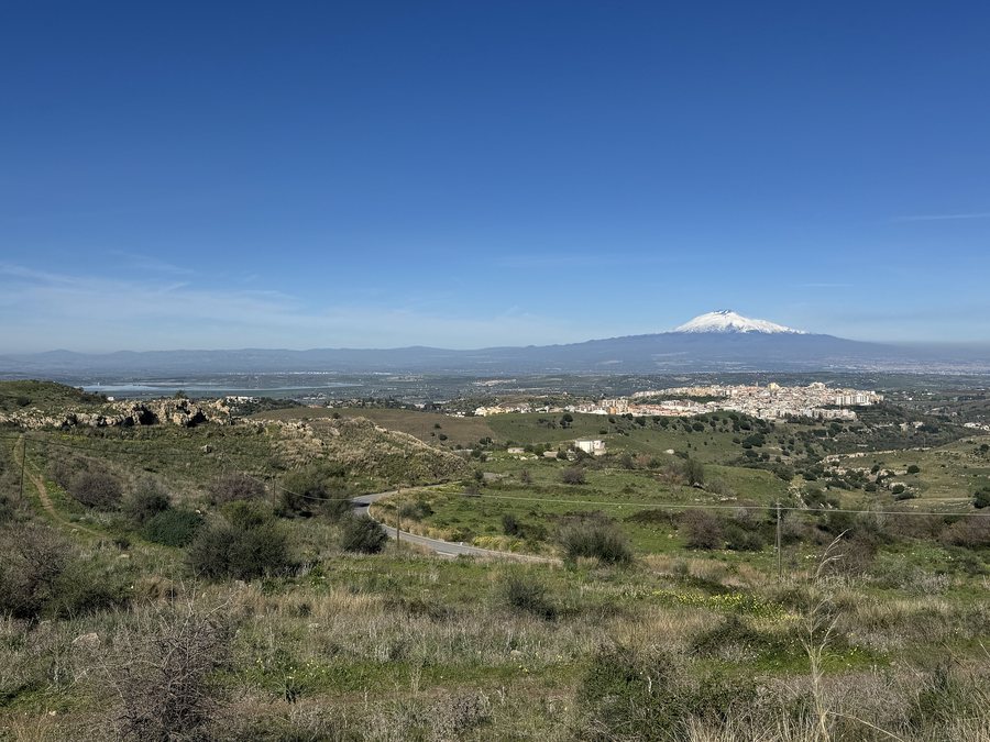 File:Veduta di Carlentini 01.jpg