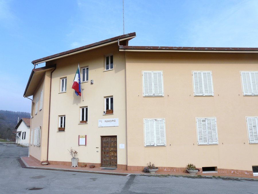 File:Cosseria-municipio.jpg