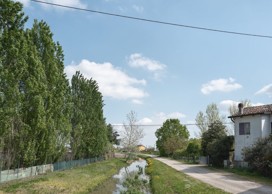 File:Cavo Dogaro - Gorzano, Camposanto, Modena, Italia - 11 Aprile 2026 01.jpg