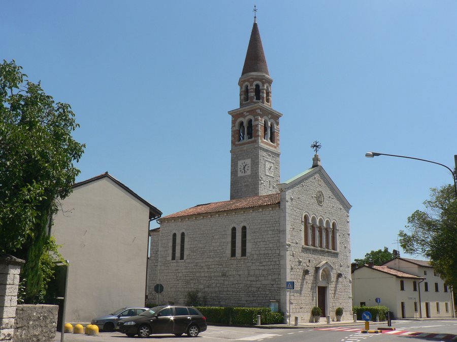 File:Chiesa di San Martino Vescovo (Doberdò del Lago).jpg