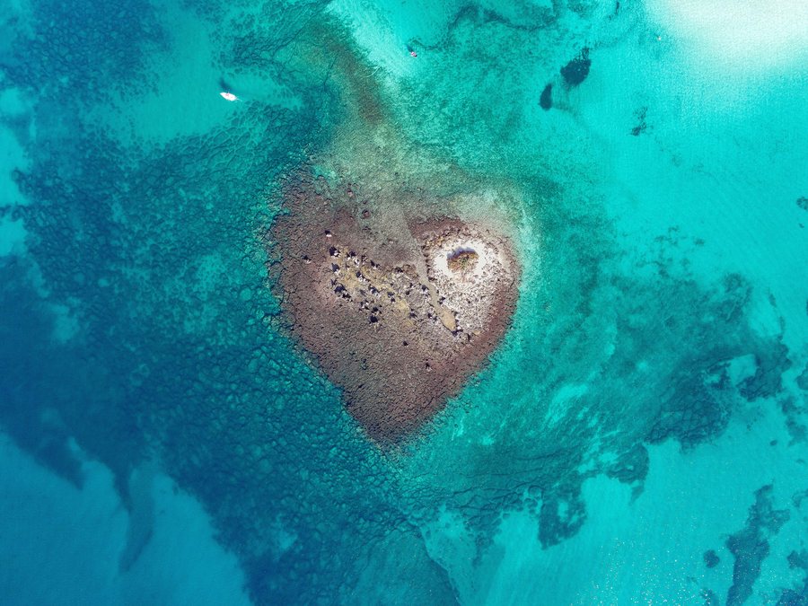 File:Il Cuore del Salento - Porto Cesareo - Isola della Malva.jpg