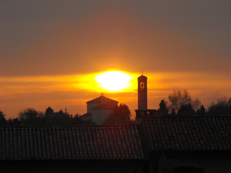 File:Chiesa di Treppo Grande al tramonto.jpg