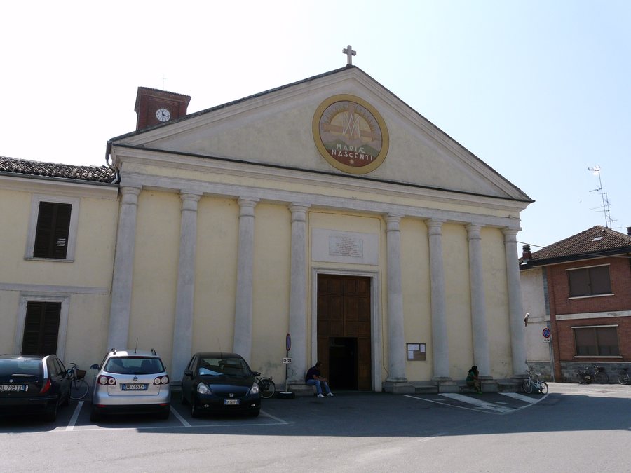 File:Valmacca-chiesa maria nascente-facciata.jpg