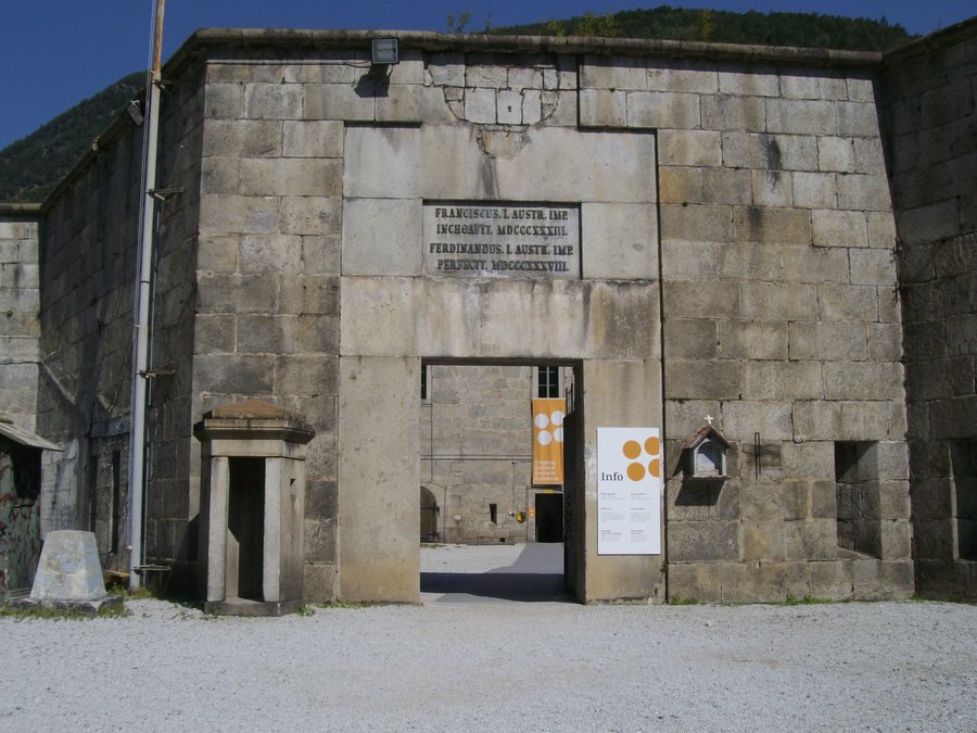 File:Forte di Fortezza 01.jpg