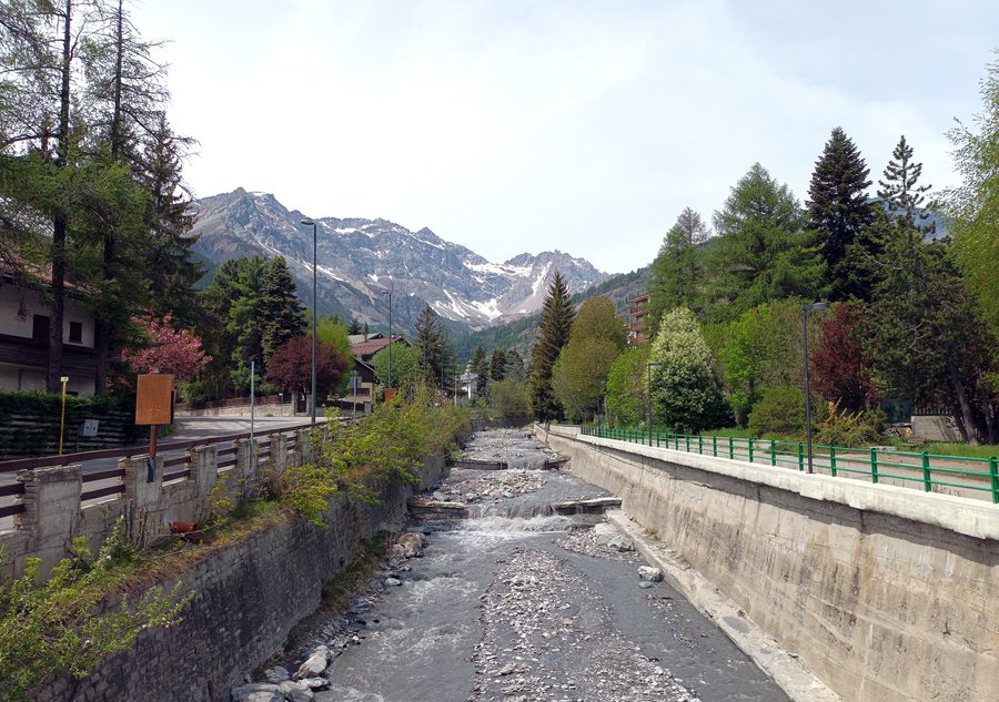 File:Rio-Merdovine-Bardonecchia.jpg