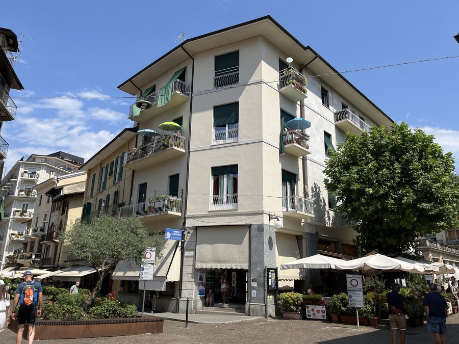 File:Stresa.jpg