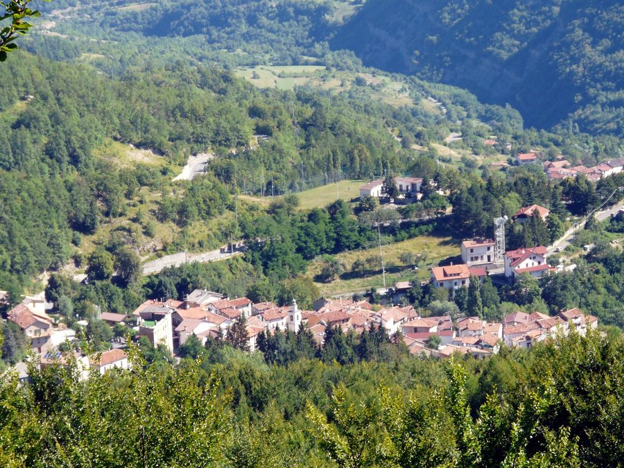 File:Garadassi-panorama1.jpg