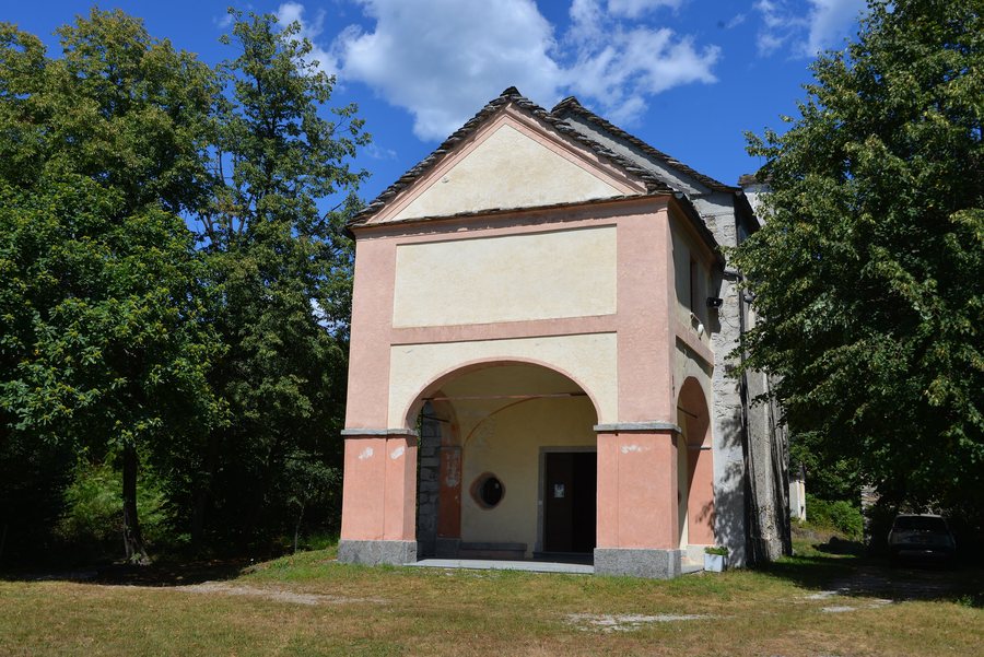File:Madonna del Patrocinio San Bernardino Verbano.jpg